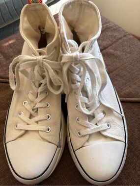 Steve Madden High-Top Canvas Sneakers